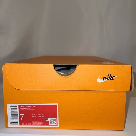 Nike Cortez SE Suede "Pacific Moss/Infinite Gold/Muslin/Sail" - Picture 11 of 13